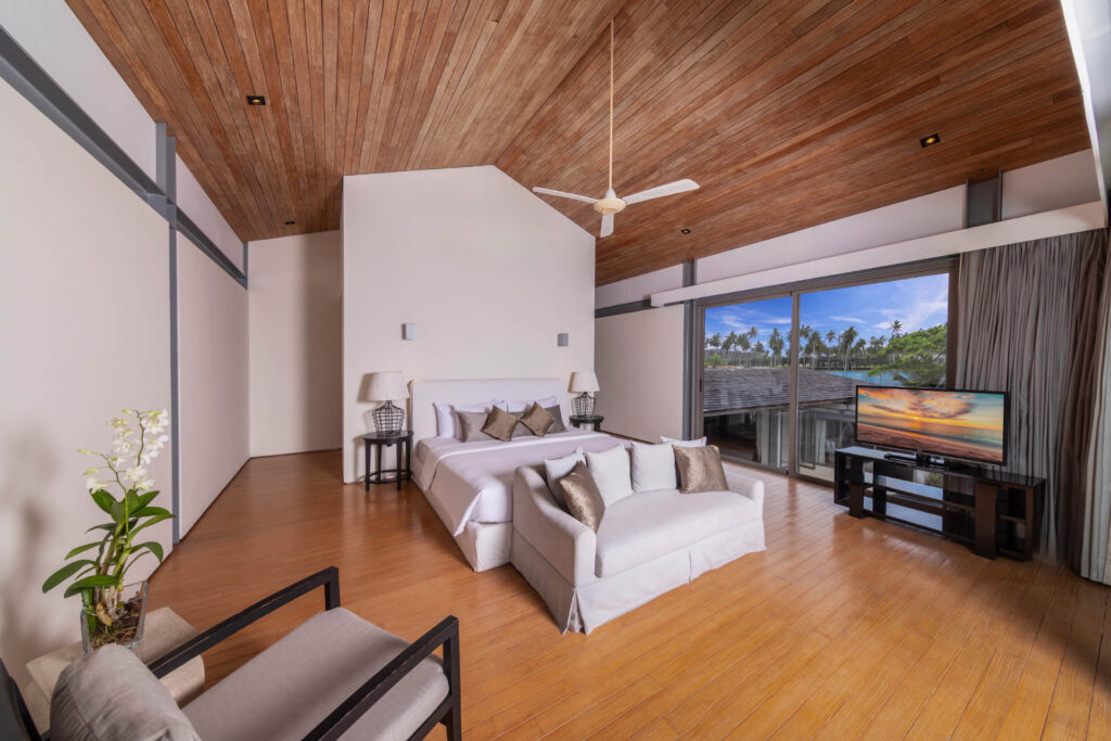 Villa Tievoli - Master Bedroom 1 2