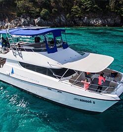 yachts-boats-azure-53-phuket