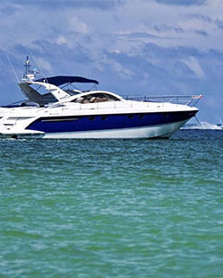 yachts-boats-fairlinetarga52-samui
