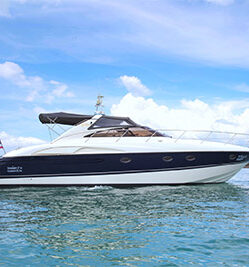 yachts-boats-princess50-phuket