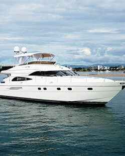 yachts-boats-princess64-samui