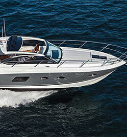 yachts-boats-princessv39-phuket