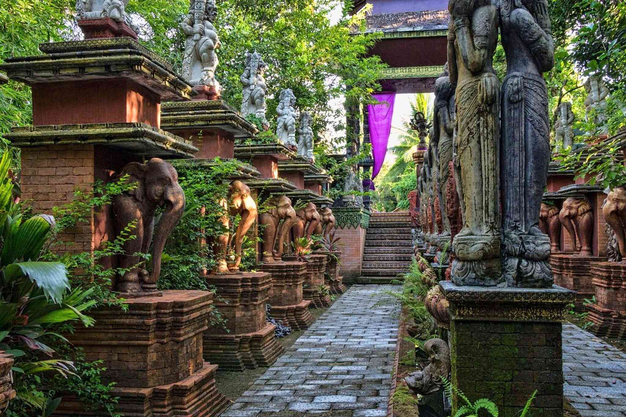 Dusit Dheva's seamless blend of ancient craftsmanship and refined aesthetics