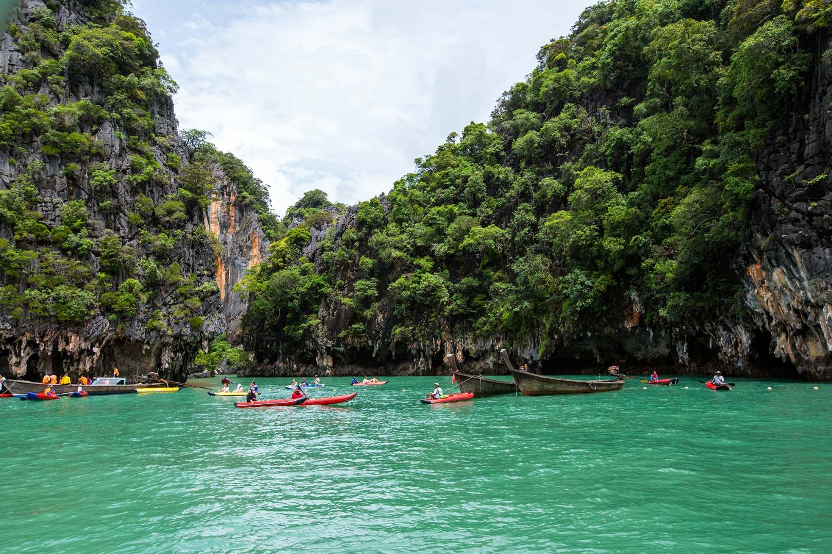 Kayaking in Ao Phang Nga
